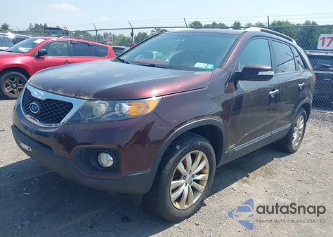 2011 Kia Sorento Lx V6 z USA, uszkodzony, nr VIN 5XYKTDA28BG129320